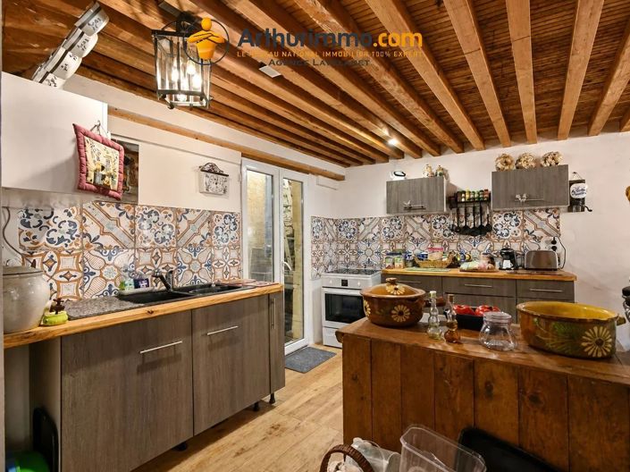 Image No.4-2 Bed House for sale
