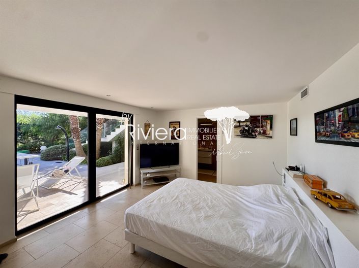 Image No.29-5 Bed House for sale
