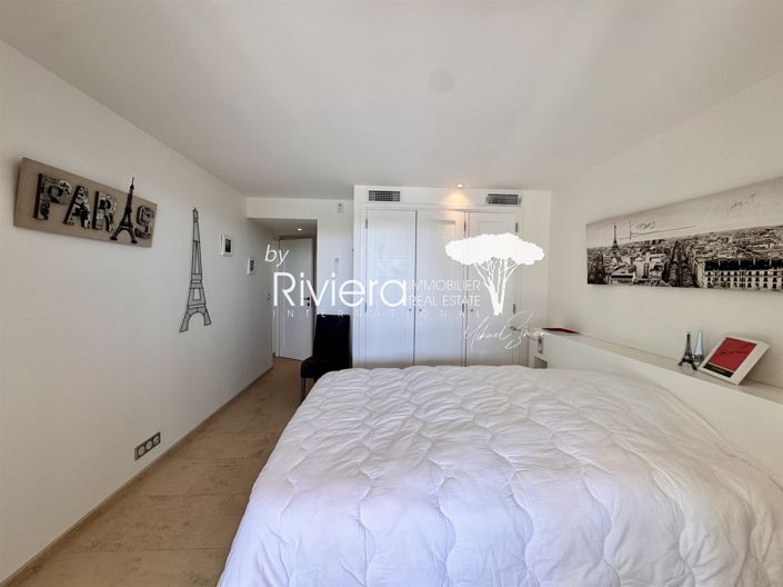 Image No.33-5 Bed House for sale