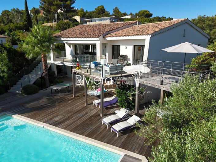 Image No.40-5 Bed House for sale