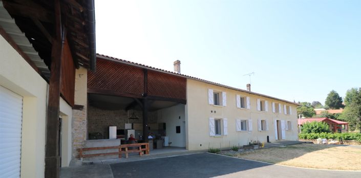 Image No.21-4 Bed House for sale