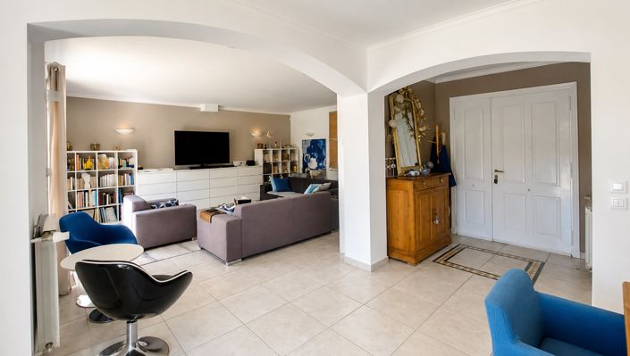 Image No.5-3 Bed House for sale