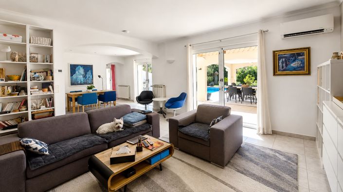 Image No.6-3 Bed House for sale
