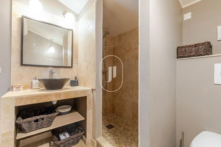 Image No.11-4 Bed House for sale