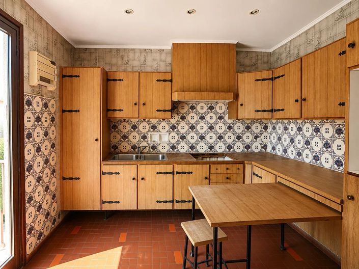 Image No.17-5 Bed House for sale