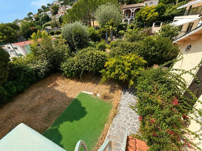 Image No.20-5 Bed House for sale