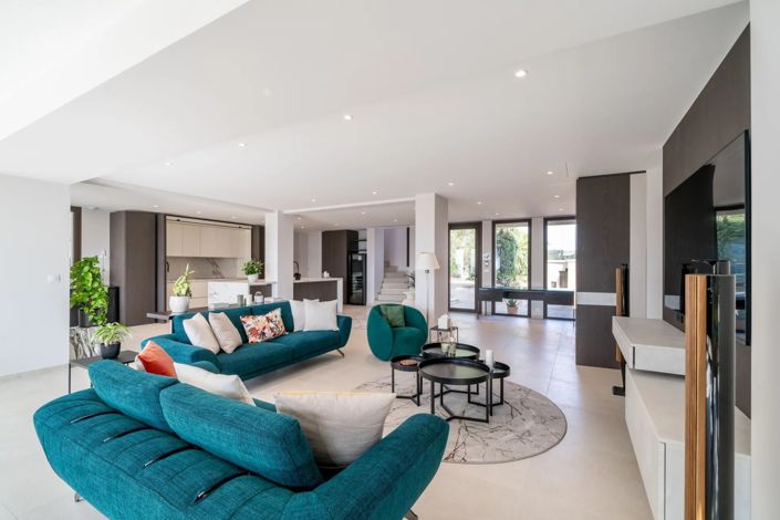 Image No.20-3 Bed House for sale