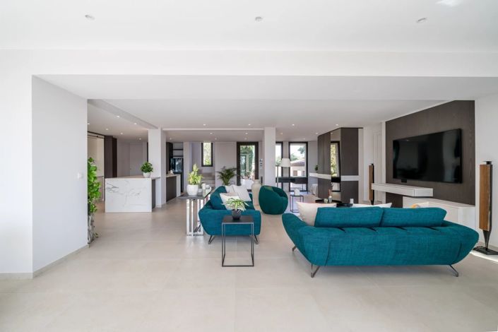 Image No.21-3 Bed House for sale