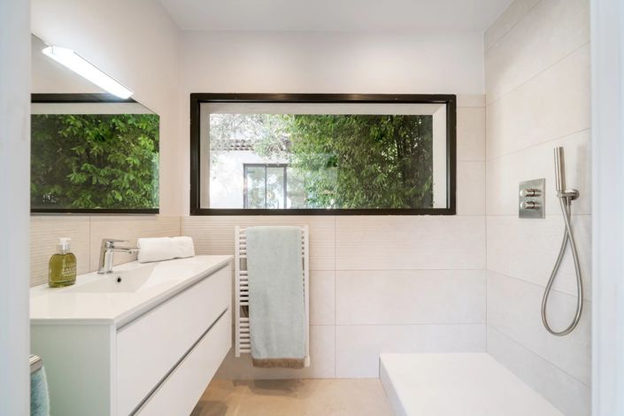 Image No.36-3 Bed House for sale