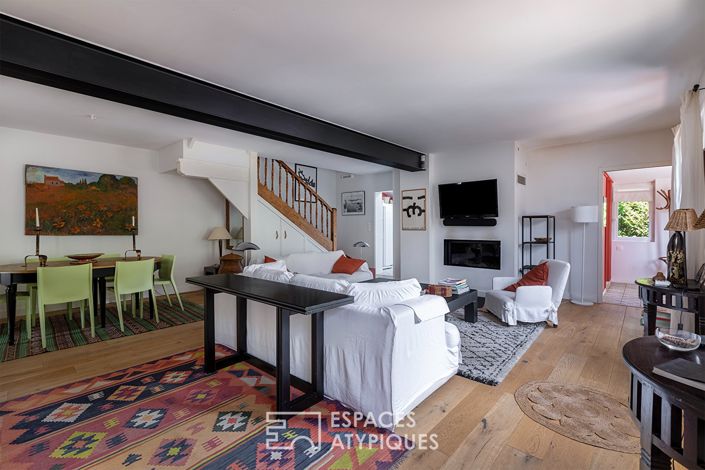 Image No.5-5 Bed House for sale