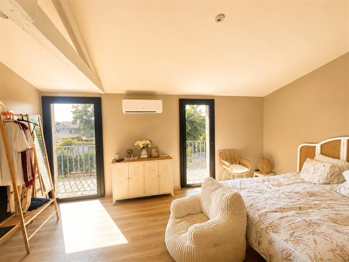 Image No.15-4 Bed House for sale