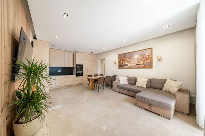 Image No.5-3 Bed Apartment for sale