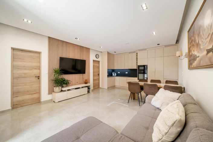 Image No.6-3 Bed Apartment for sale