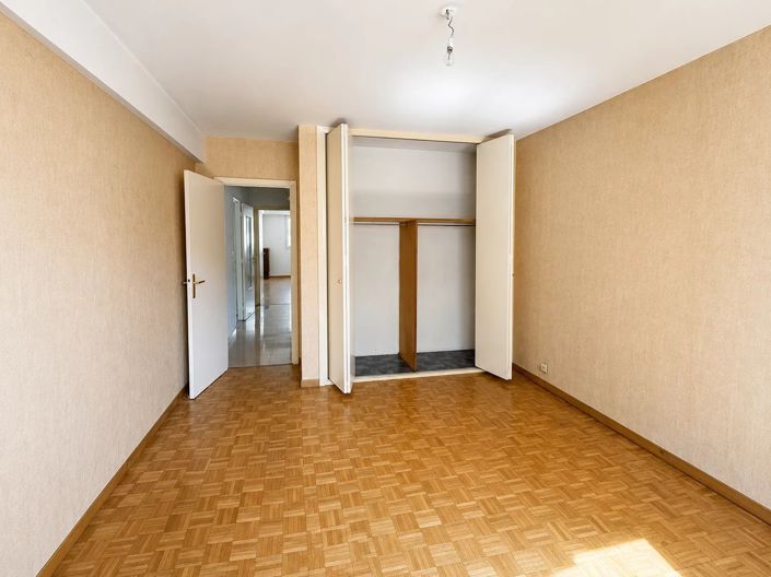 Image No.8-Appartement de 2 chambres à vendre à Nice
