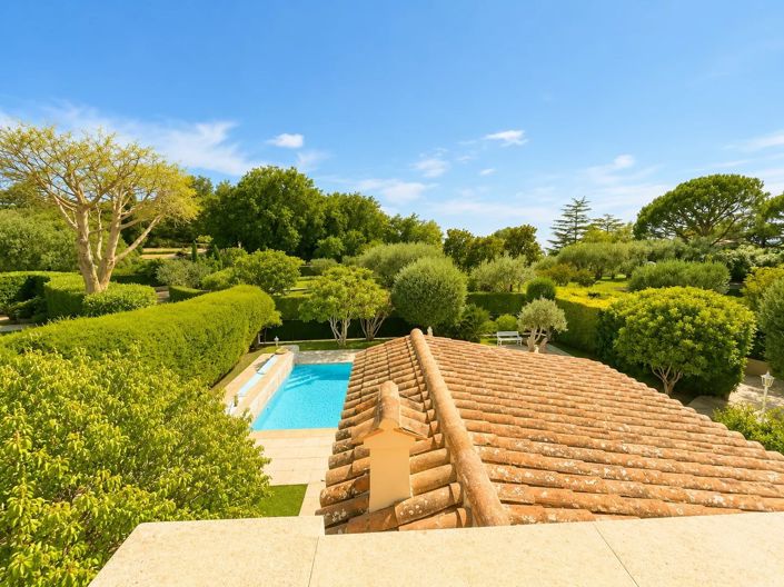 Image No.9-5 Bed House for sale