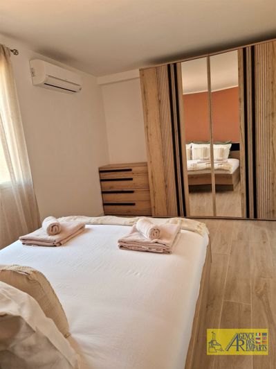 Image No.20-4 Bed Apartment for sale