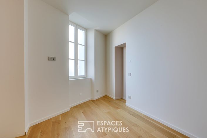 Image No.10-3 Bed Apartment for sale