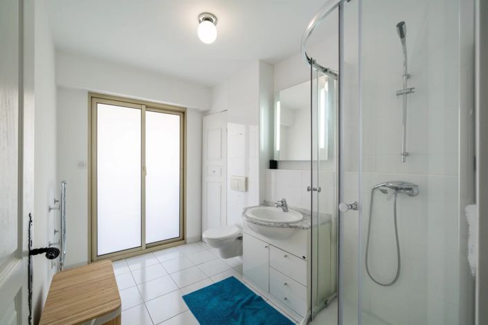Image No.15-2 Bed Apartment for sale