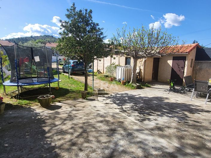 Image No.3-2 Bed House for sale