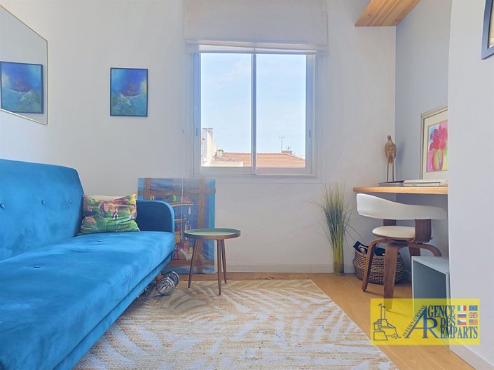 Image No.16-2 Bed Apartment for sale