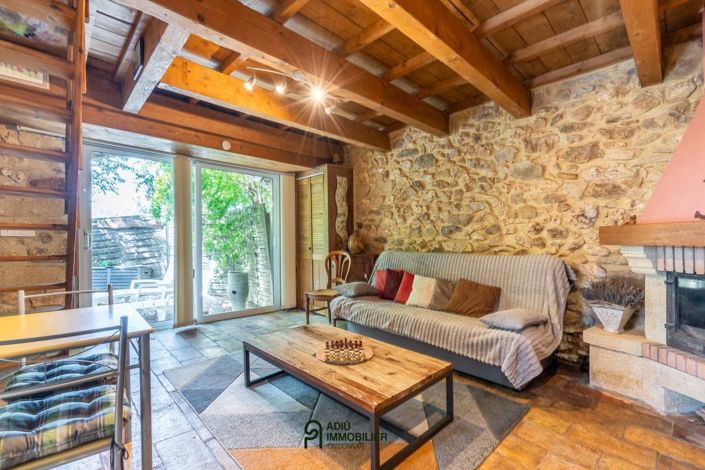 Image No.10-5 Bed House for sale