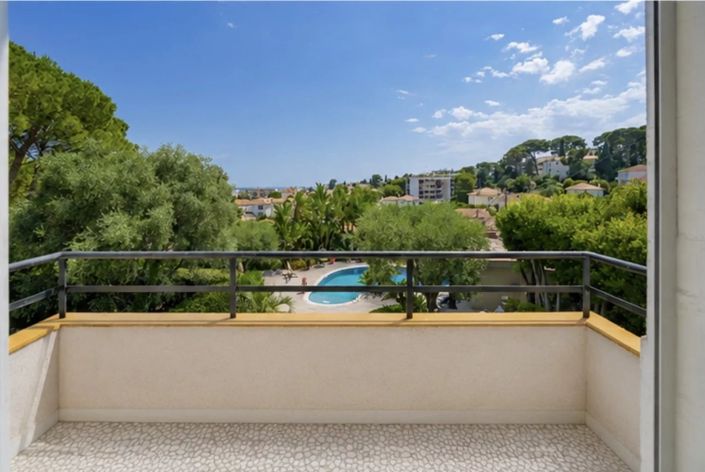 Image No.3-4 Bed Apartment for sale