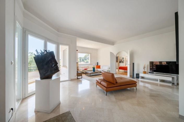 Image No.6-4 Bed Apartment for sale