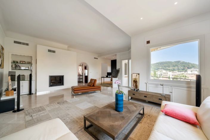 Image No.7-4 Bed Apartment for sale