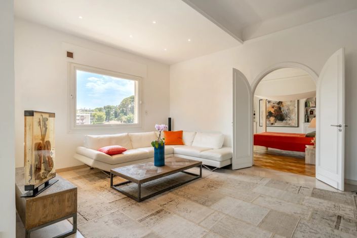 Image No.9-4 Bed Apartment for sale