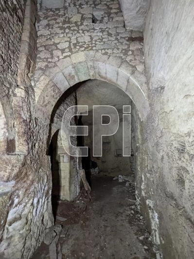 Image No.21-7 Bed House for sale