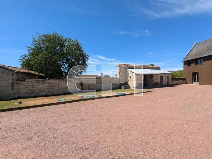 Image No.6-7 Bed House for sale
