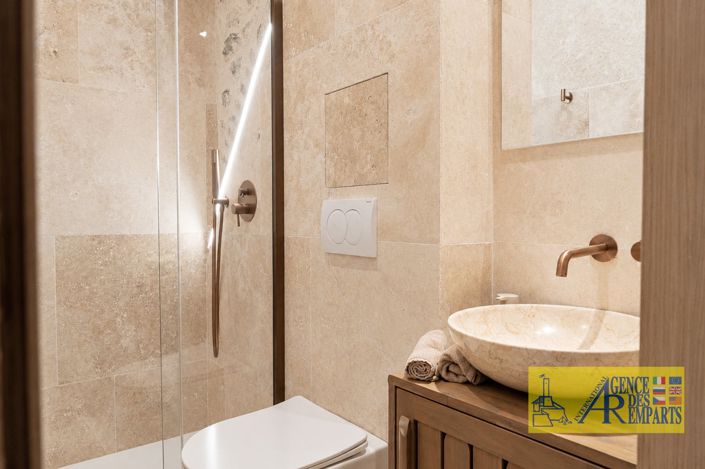 Image No.22-3 Bed House for sale