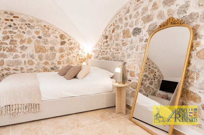 Image No.25-3 Bed House for sale