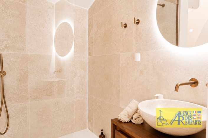 Image No.26-3 Bed House for sale