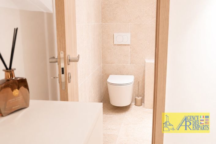 Image No.27-3 Bed House for sale