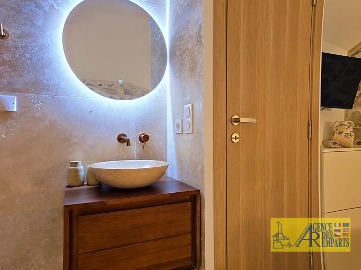 Image No.28-3 Bed House for sale