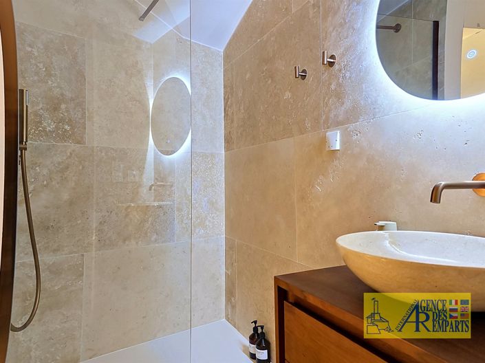 Image No.29-3 Bed House for sale