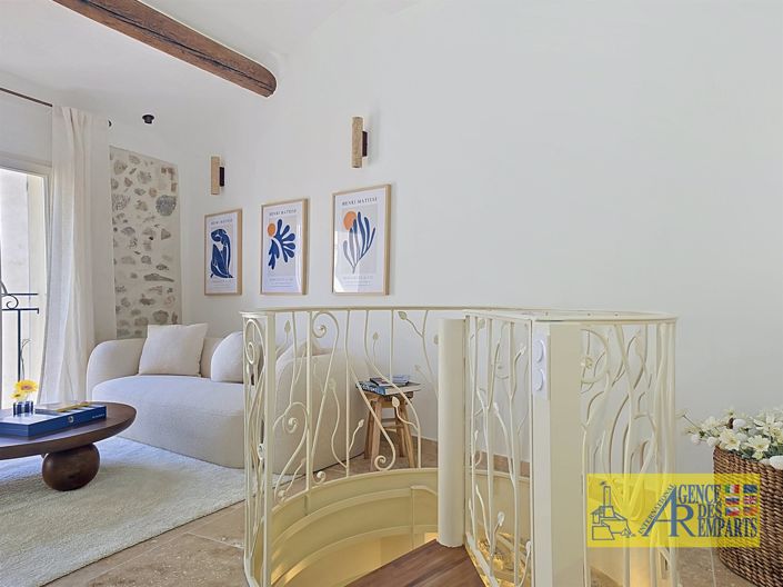 Image No.5-3 Bed House for sale
