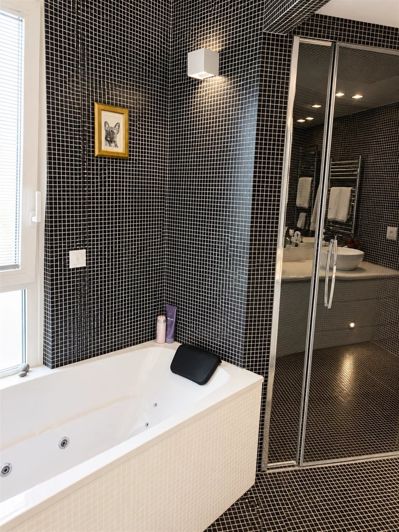 Image No.18-2 Bed Apartment for sale
