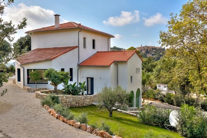 Image No.3-10 Bed House for sale