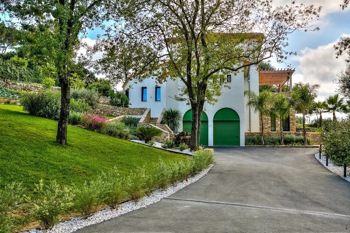 Image No.14-4 Bed House for sale