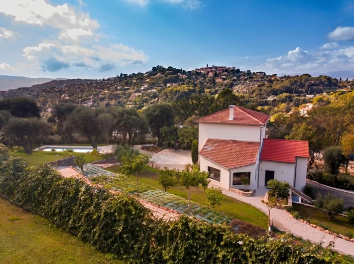 Image No.18-4 Bed House for sale