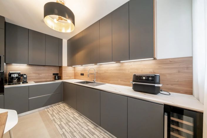 Image No.11-3 Bed Apartment for sale