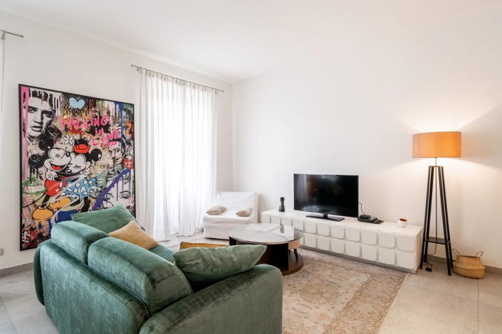 Image No.8-3 Bed Apartment for sale