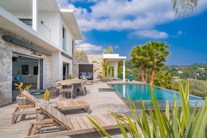 Image No.18-4 Bed House for sale