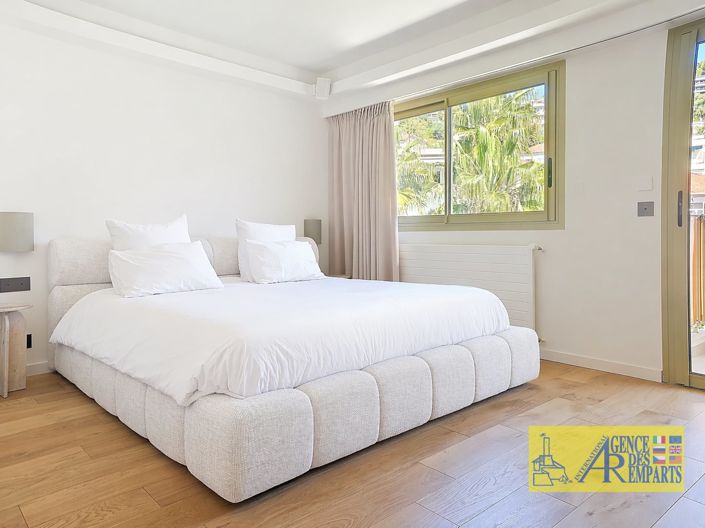 Image No.22-2 Bed Apartment for sale