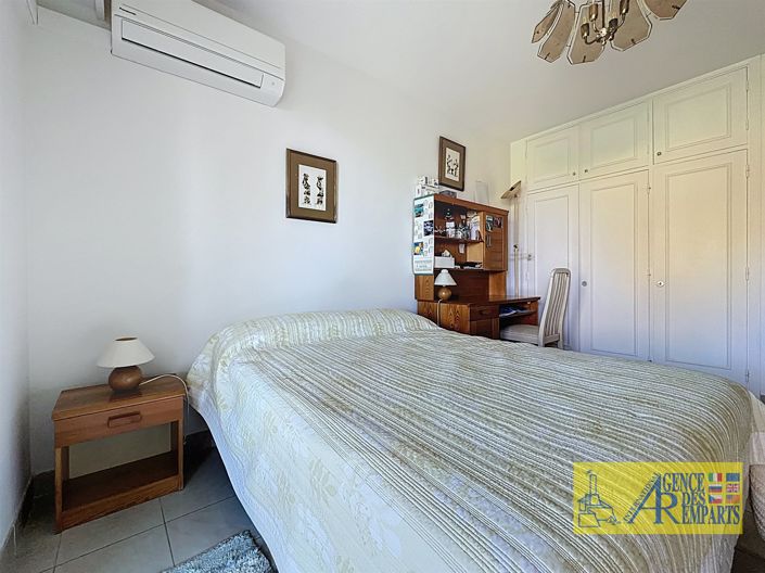Image No.18-3 Bed Apartment for sale
