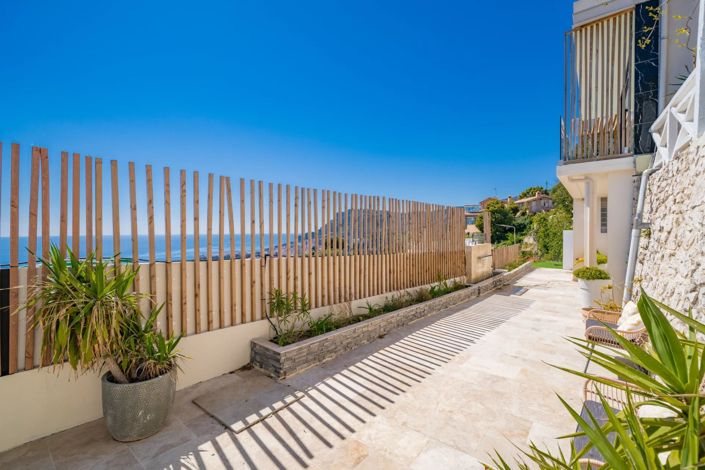 Image No.30-4 Bed House for sale