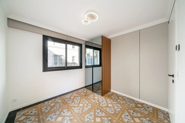 Image No.20-3 Bed Apartment for sale