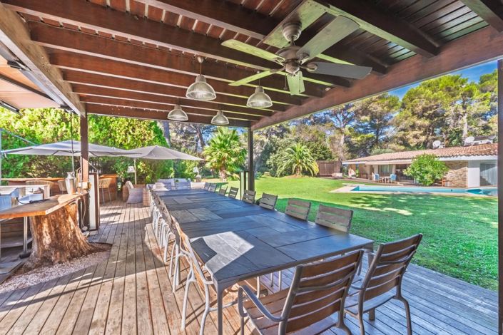 Image No.7-6 Bed House for sale